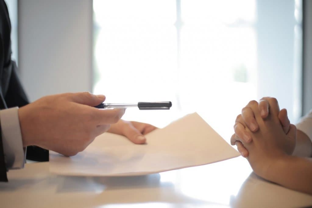 Candidate préparant son examen sur ordinateur